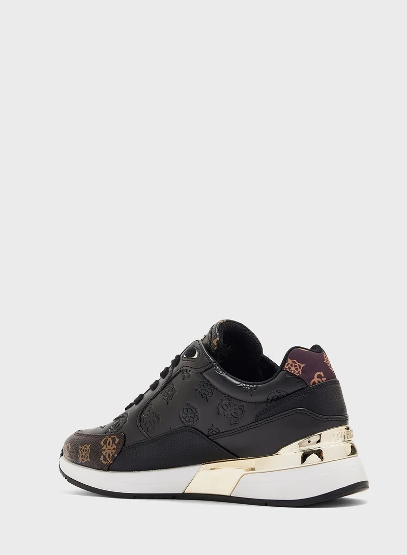 GUESS Moxea2 Low Top Sneakers