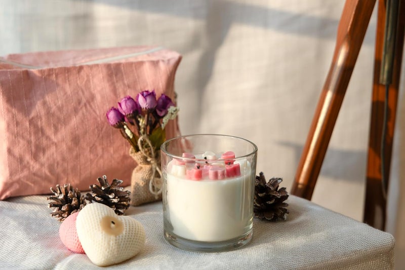 WISHROWS Valentines Day Special Scented Candle Decorative Glass Candles with Heart Toppings Romantic Love 100 Soy Wax for Home Decor Bathroom Bedroom Gift Wedding Engagement Anniversary Pack of 1  - Image 5