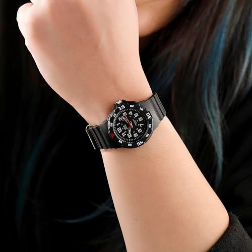 Q&Q Women’s Fibre Strap Analog Watch (Black Dial) – 100M Water Resistant, Lightweight Casual Wrist Watch - VR19J001Y - Image 5