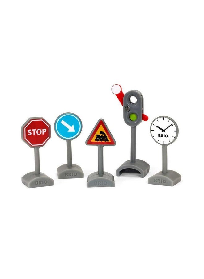 Brio BRIO World - 33864 Traffic Sign Kit | 5 Piece Toy Train Accessory for Kids Ages 3 and Up  - Image 3