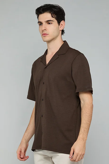 R&B Textured Knit Shirt with Revere Collar and Short Sleeves