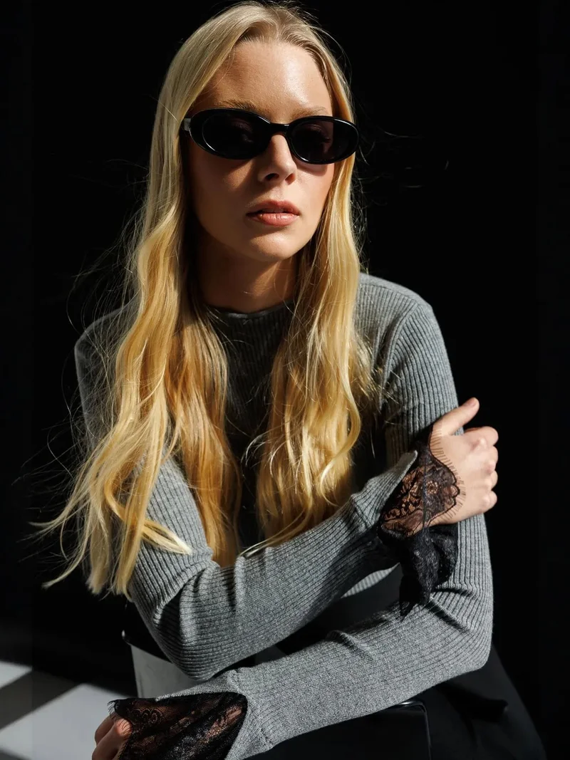 ميكسراي MIXRAY Slim Fit Ribbed Knit Sweater with Crew Neck