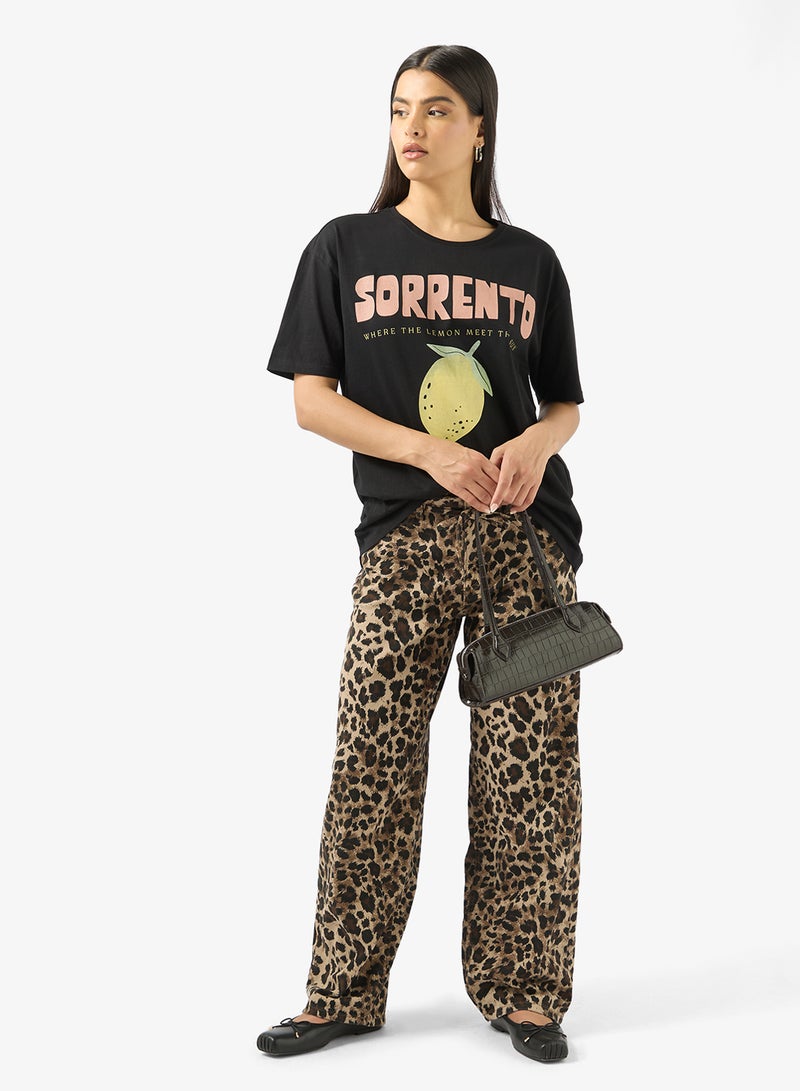 جينجر تيشيرت قطن كبير مطبوع للسفر - Image 4