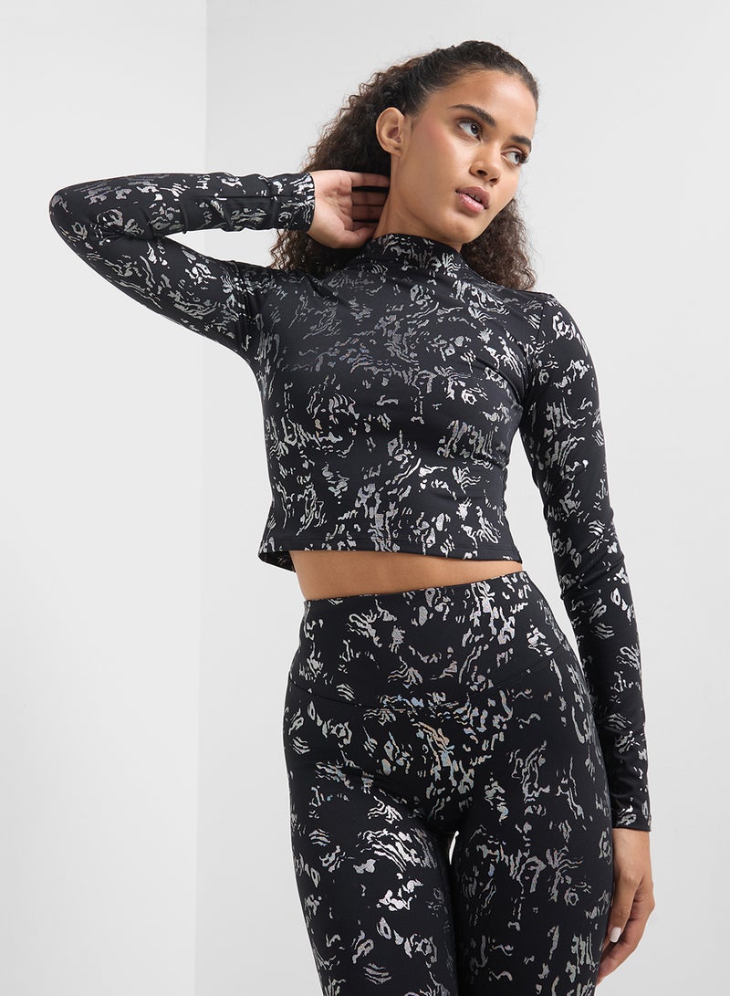 FRWD Seamless Fitted Sculpting T-Shirt  - Image 1