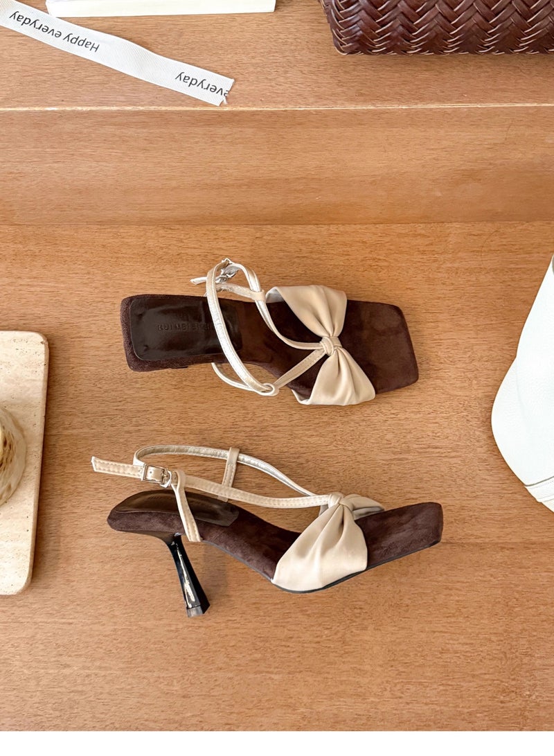 Elegant And Versatile Sandals With Exposed Toes - Image 3