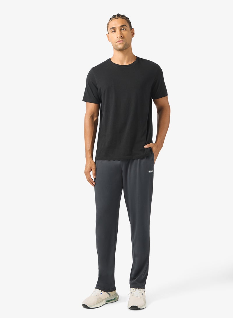 Seventy Five Basics Relaxed Fit Pocket Design Joggers - Image 2