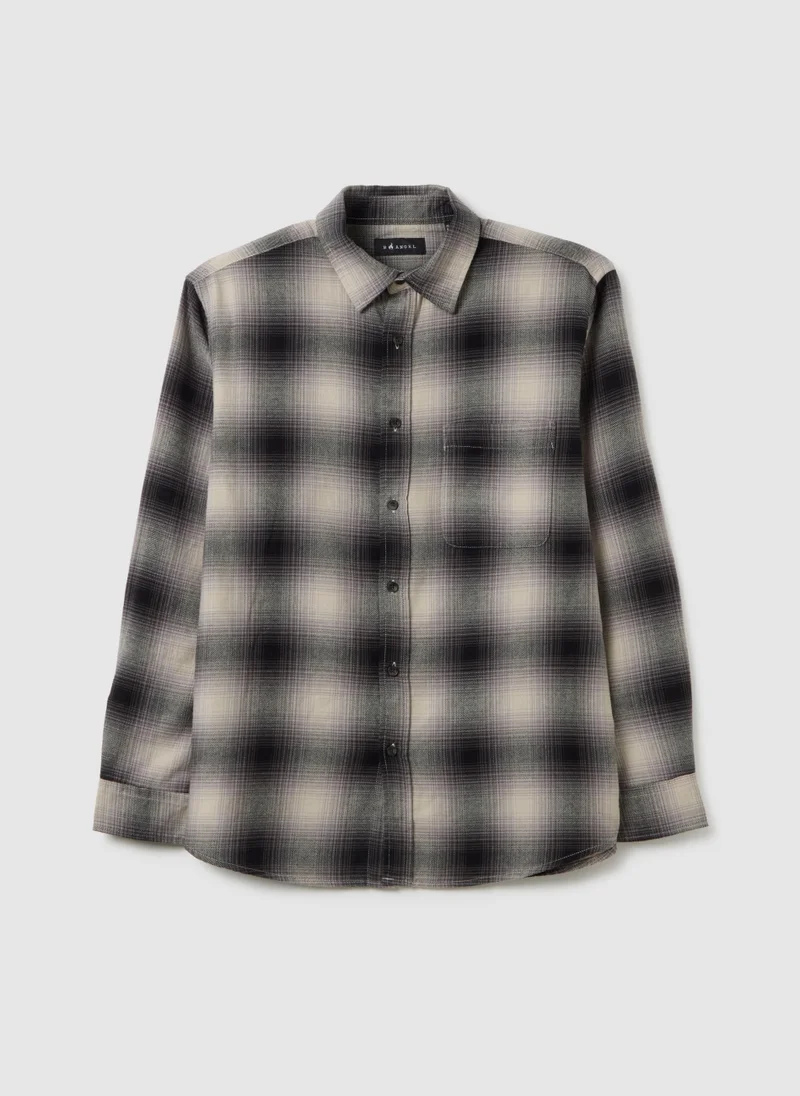 او في اس قميص قطني نقي متعدد الألوان بقصة عادية من