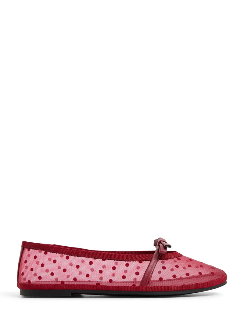 الدو Pointed Toe Ballerinas