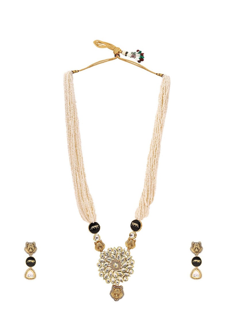 Kundan Stone Studded Jewellery Set