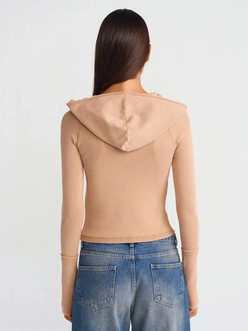 Dilvin Dilvin Ribbed Cotton-blend Cropped Hooded Blouse