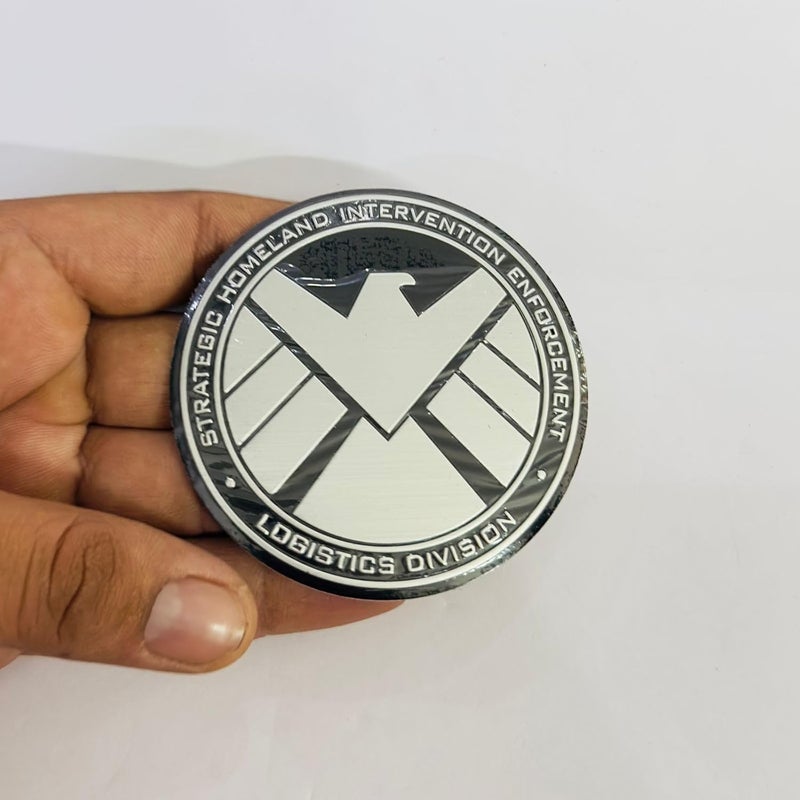 AUTO MT شعار معدني للسيارة والدراجة واللابتوب وشارة 3D لسباق السيارات ملصق رياضي عالمي ملصق جولة كبيرة. (فضي، ملصق دائري لوكلاء الدرع) - Image 3