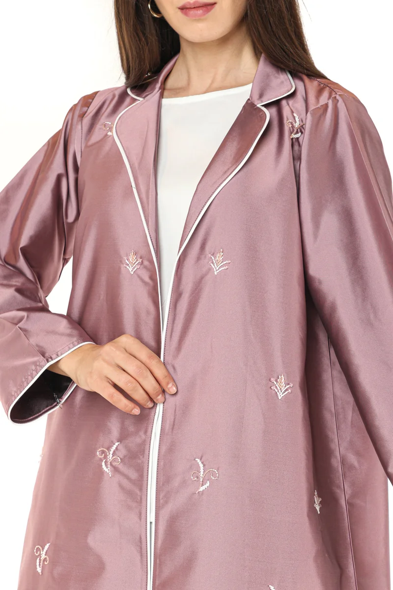 مويستريت عباية مفتوحة مطرزة