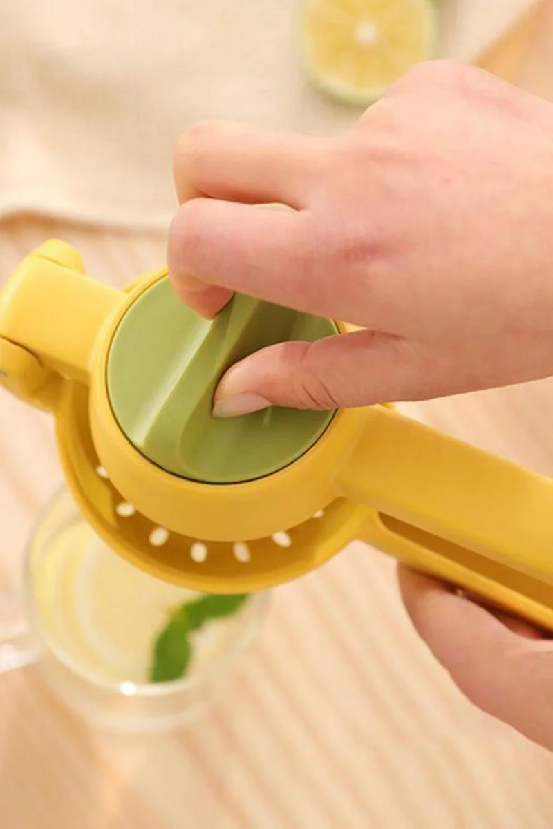 Mobee New Generation Plastic Lemon Squeezer Modern Stylish Lime Squeezer Manual