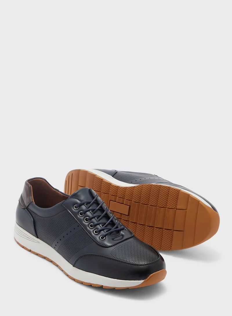 Robert Wood Smart Casual Sneakers