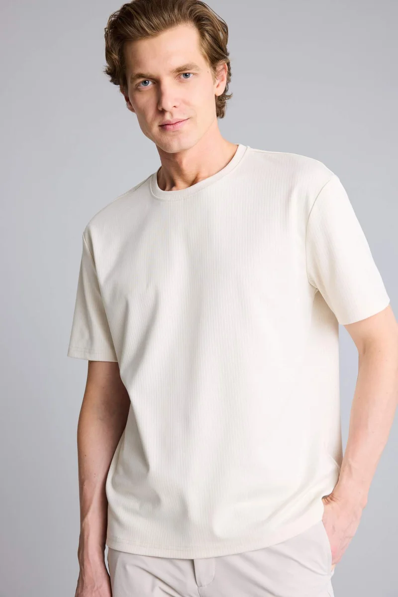 ديفاكتو Basic T-Shirt