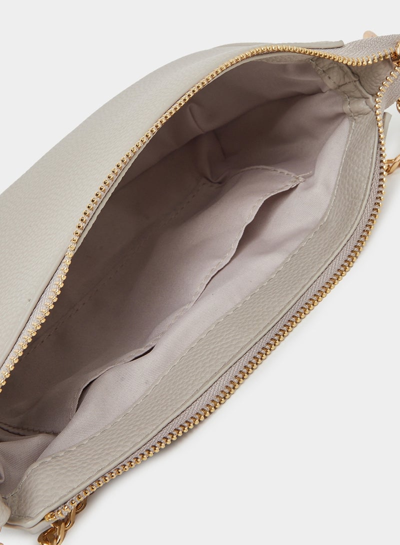 ستايلي حقيبة كروس بودي بسلسلة ستايلي متدلية - Image 5