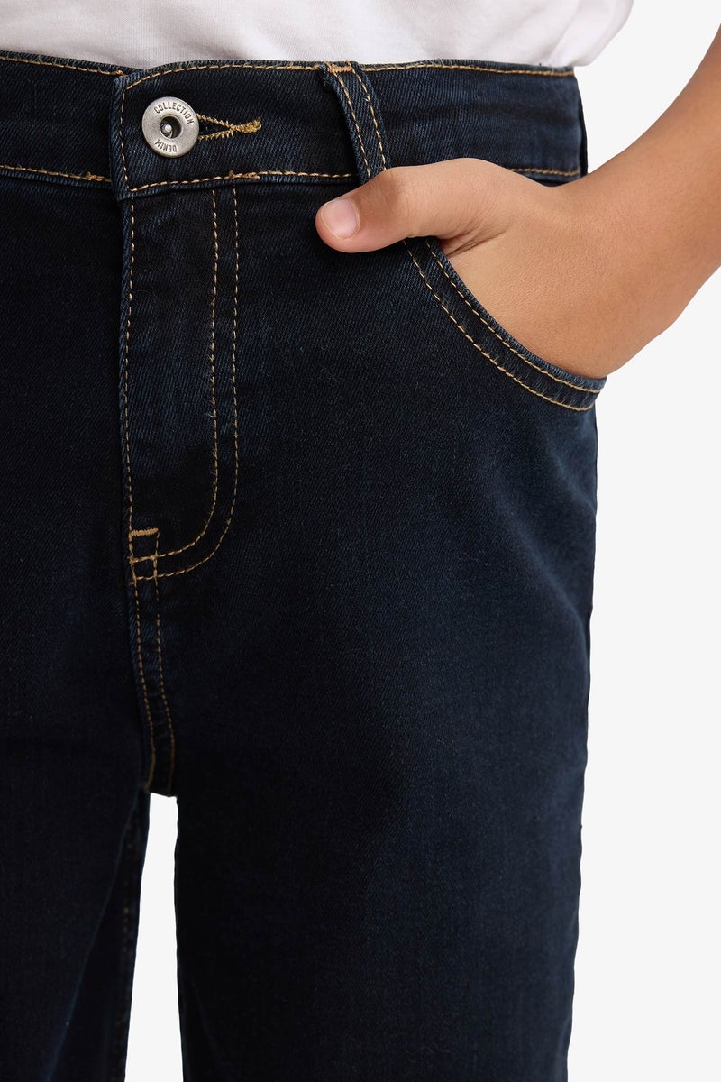 DeFacto Boy Straight Fit Jeans - Image 4