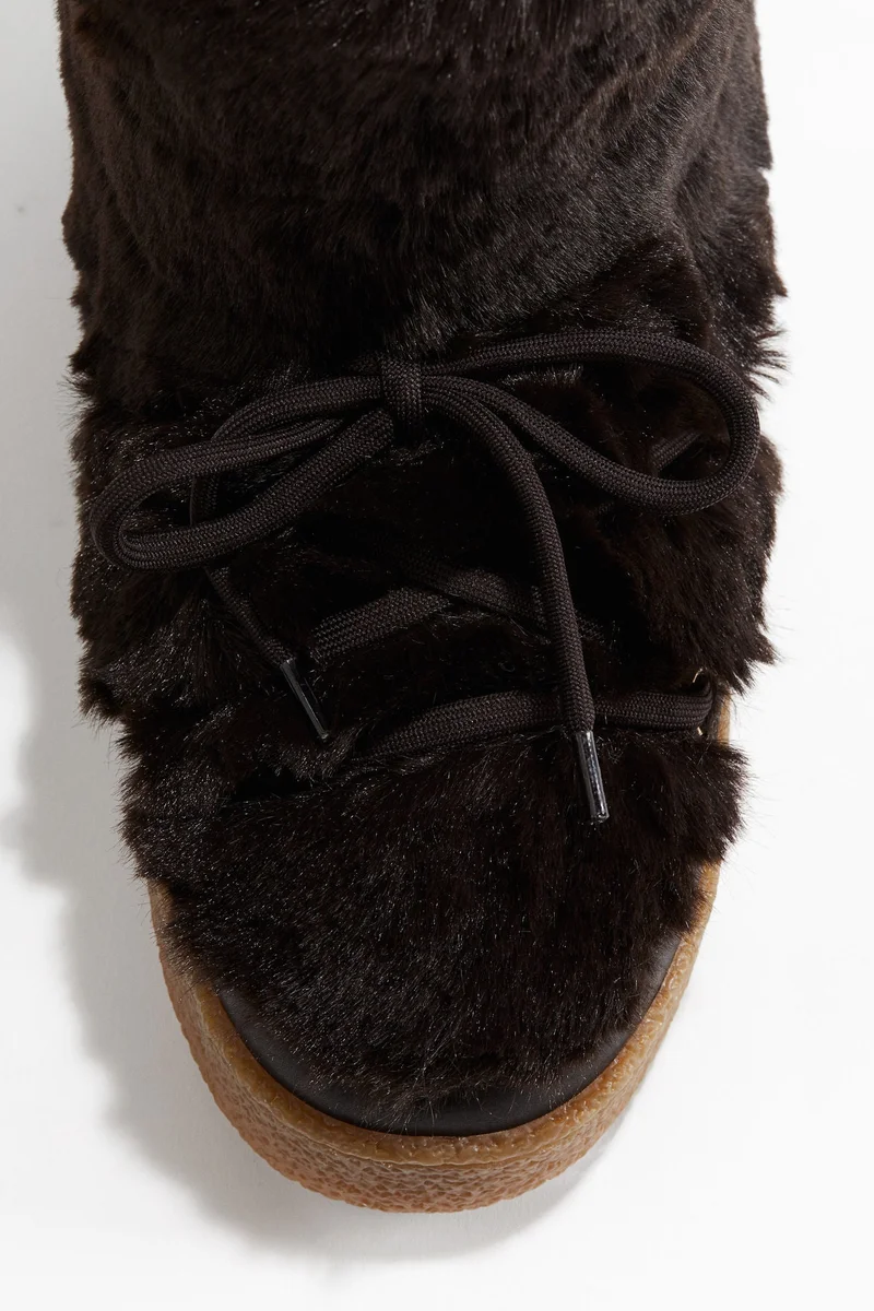 H&M Fluffy Warm-Lined Boots
