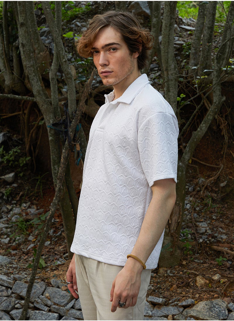 Campus Sutra Men's Daisy White Zigzag-Tactile T-Shirt  - Image 3