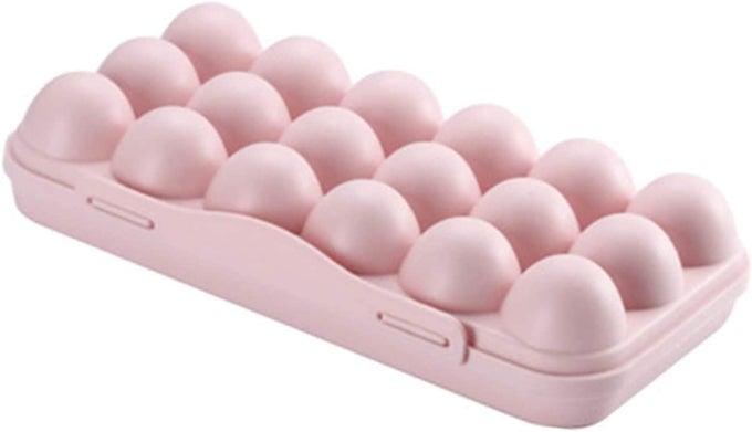18 GRID EGGS CARRIER CONTAINER PLASTIC EGG HOLDER TRAYS STORAGE EGG BOX PLASTIC PORTABLE STACKABLE TRANSPARENT REFRIGERATOR EGG HOLDER WITH LID FOR PROTECT KEEP EGG FRESH 18 GRID PINK