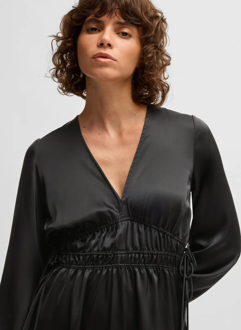 بوس V-neck satin dress with gathered waist details