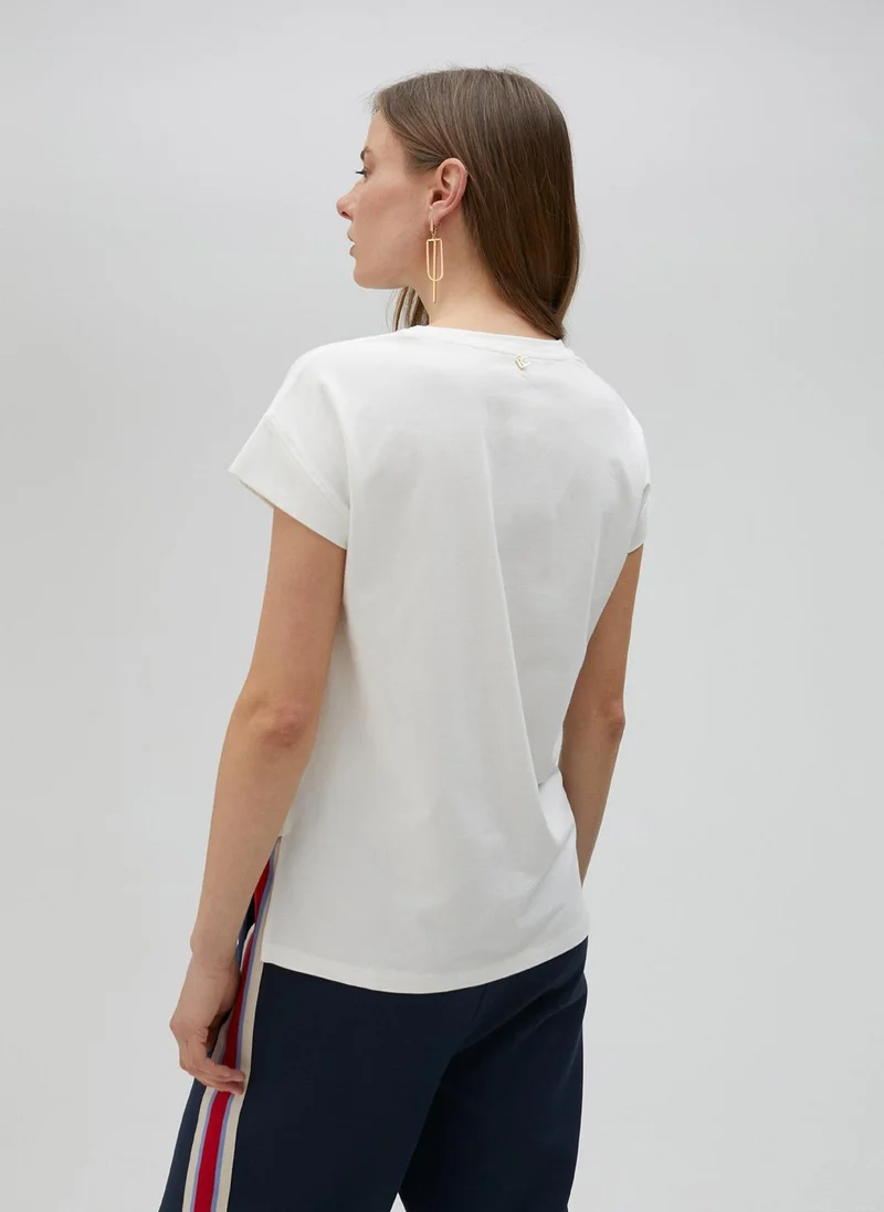 Lola Casademunt Short-sleeved Amore T-shirt
