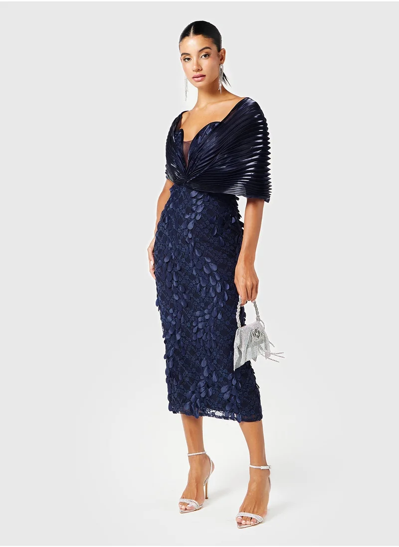 ثريدز باي اجوني Off Shoulder Applique Skirt Dress