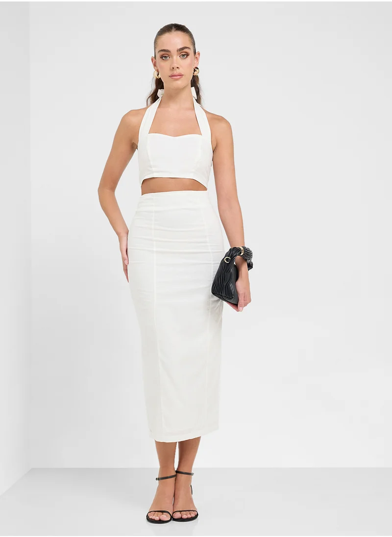 جينجر Halter Neck Crop Top & Maxi Skirt Set
