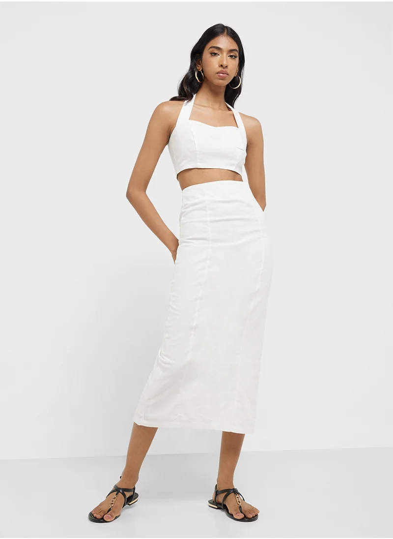 جينجر Halter Neck Crop Top & Maxi Skirt Set