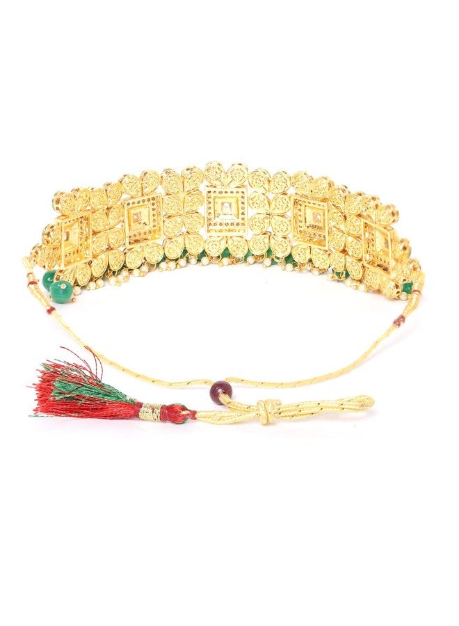 Zaveri Pearls طقم عقد وأقراط من زافيري بيرلز، مصنوع من خرز أخضر مطلي بالمينا وأحجار كوندان، للنساء - ZPFK18757 - Image 4