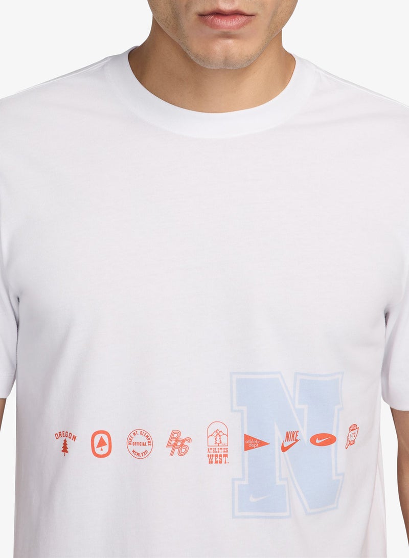 Nike Nsw Standard Celebrate Brand T-Shirt - Image 3