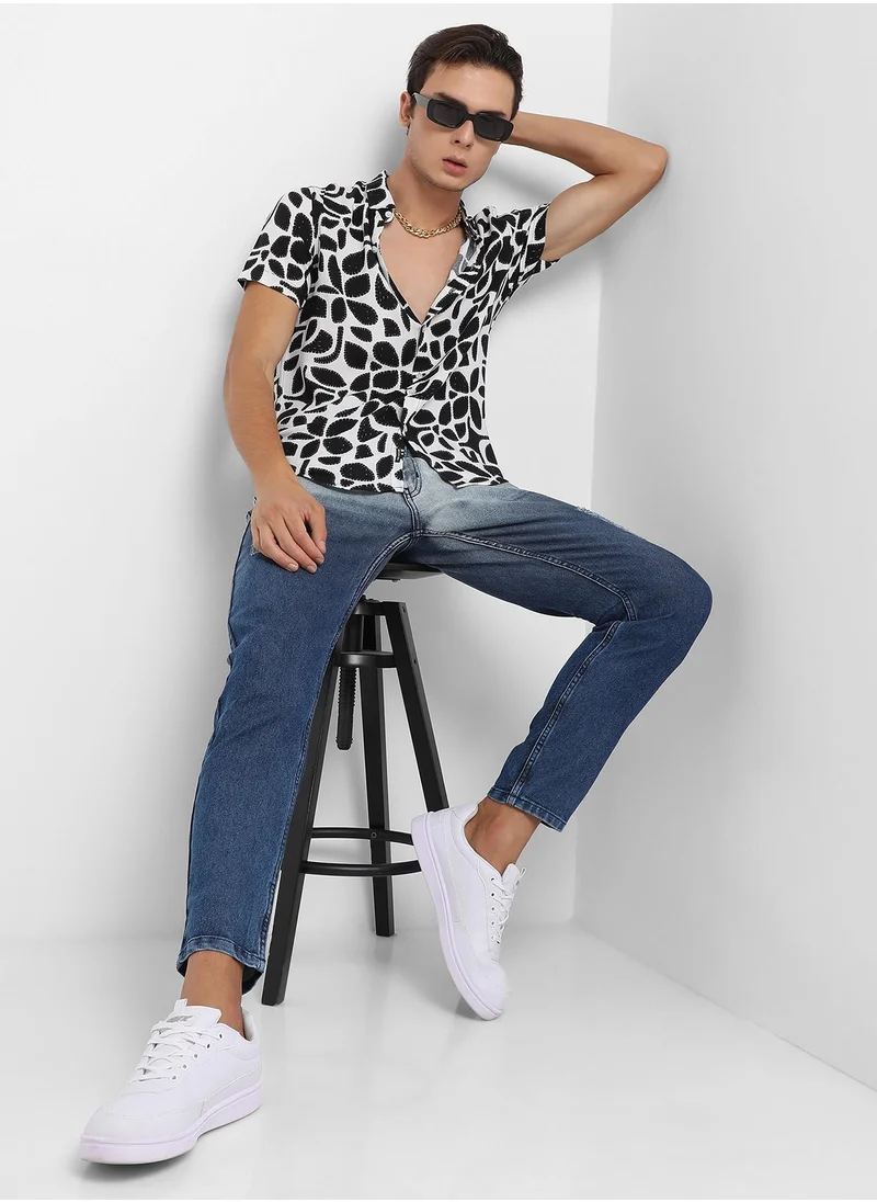 Campus Sutra Men's White & Black Contrast Block Shirt