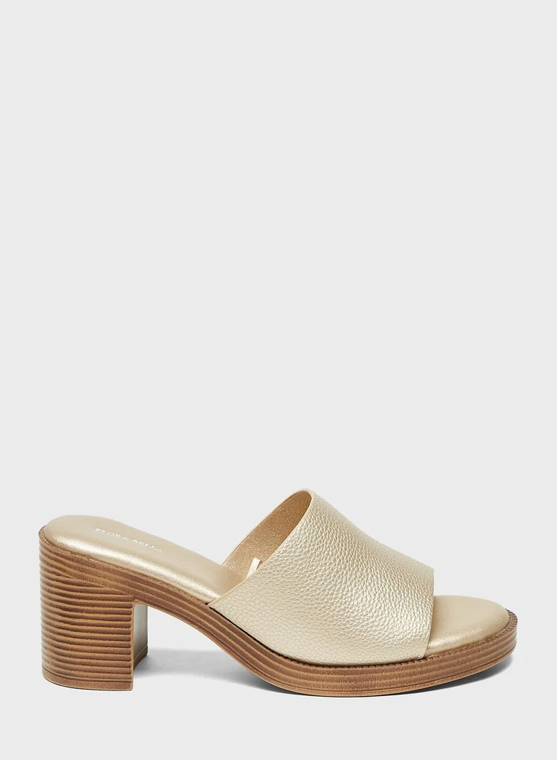 شو اكسبرس Block Heel Sandals
