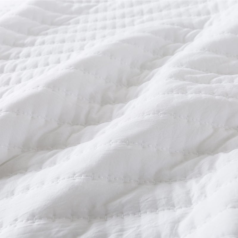 ROARINGWILD White King Size Quilt Bedding Sets with Pillow Shams, Lightweight Soft Bedspread Coverlet, Quilted Blanket Thin Comforter Bed Cover for All Season, 3 Pieces, 104x90 inches - Image 5