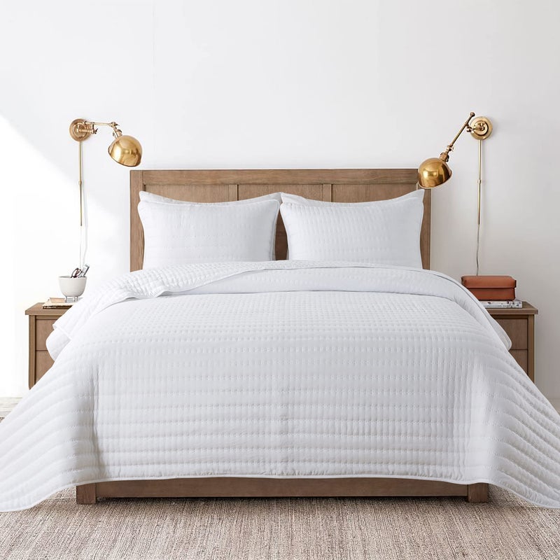 ROARINGWILD White King Size Quilt Bedding Sets with Pillow Shams, Lightweight Soft Bedspread Coverlet, Quilted Blanket Thin Comforter Bed Cover for All Season, 3 Pieces, 104x90 inches - Image 2