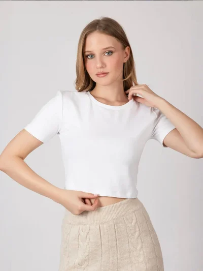 هيكاب Crew Neck Basic Crop Top