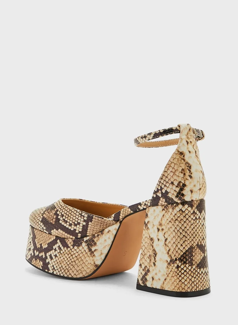 TOPSHOP Block Heel Sandals