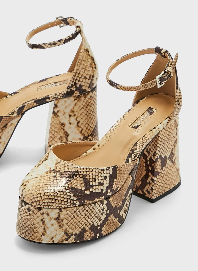 TOPSHOP Block Heel Sandals