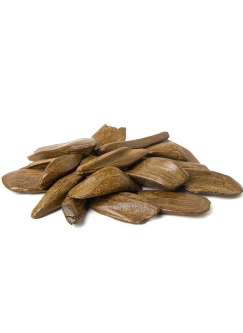 Maruki Double Super Oud, a broken natural improved oud distinguished by its natural and fragrant scent (one-eighth kilogram 125 grams)
