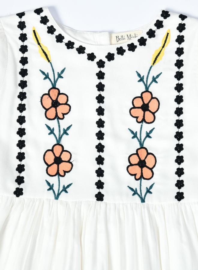 بيلا مودا فستان قطني مطرز - Image 3