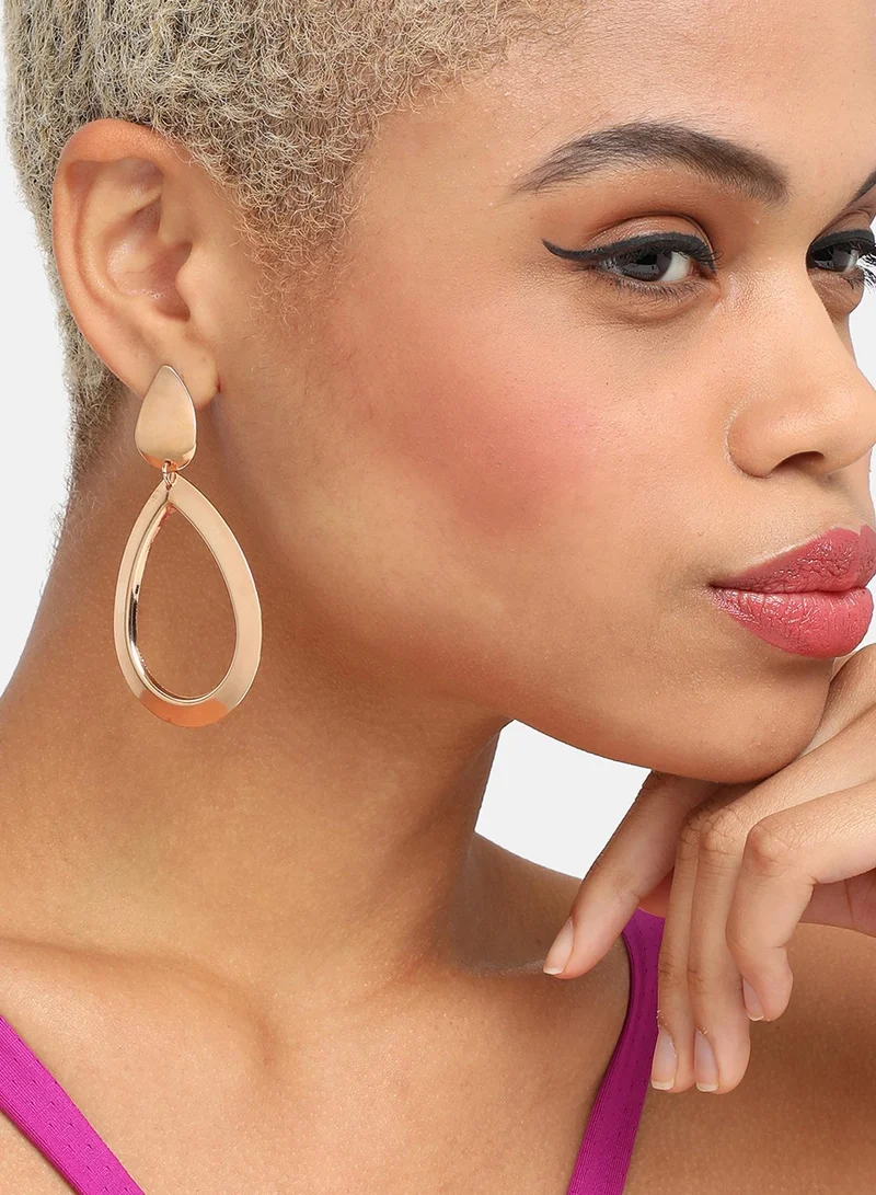 سوهي حلق مصمم للحفلات مطلي بالذهب