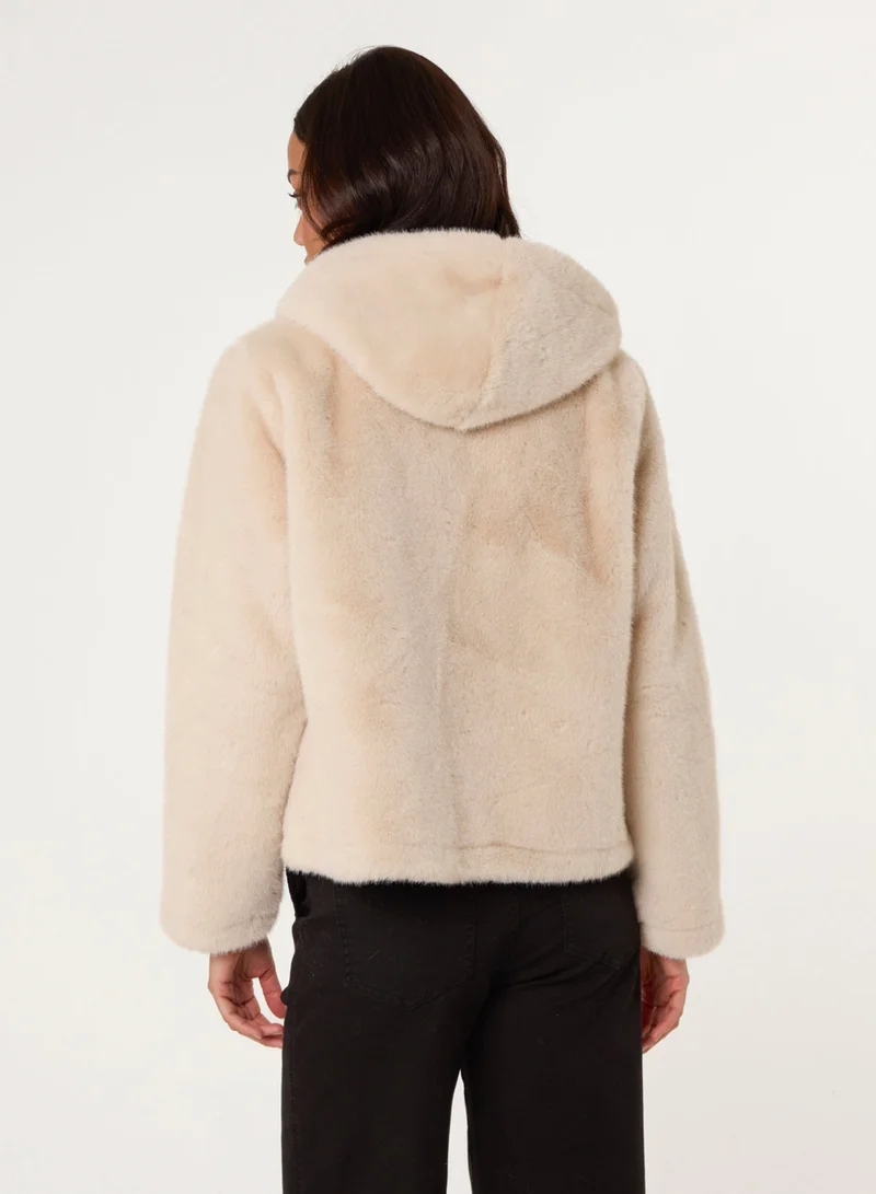بلو فانيلا Faux Fur Hooded Jacket
