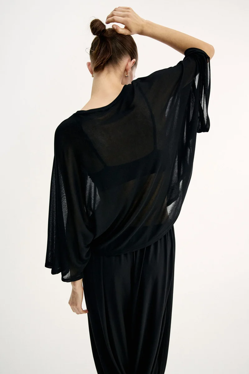 H&M Batwing-sleeved jersey top