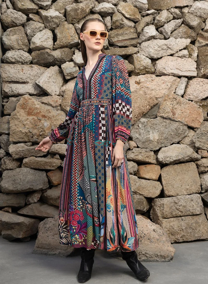 بهاني بواسطة جيوتي CLASSIC BLUE AND OYSTER GREY MAXI DRESS