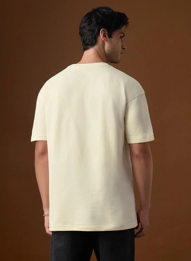 ذا سوليد ستور تيشيرت بطبعة جرافيك وقصة واسعة