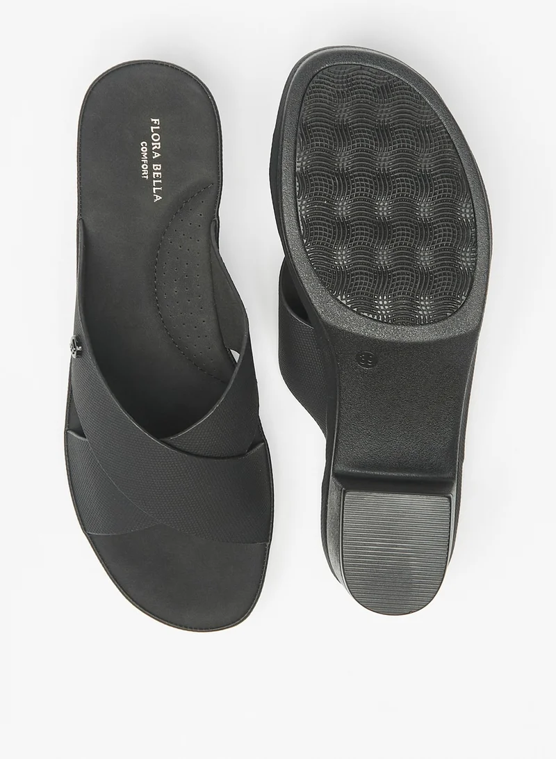 فلورا بيلا من شو إكسبرس Womens Textured Slip-On Cross Strap Sandals with Block Heels
