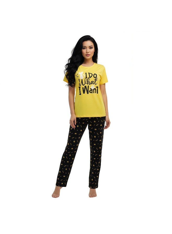جوانا طقم بيجامة نسائي بطبعة "أفعل ما أريد"، قميص بأكمام قصيرة وبنطال طويل، باللون الأصفر - Image 1