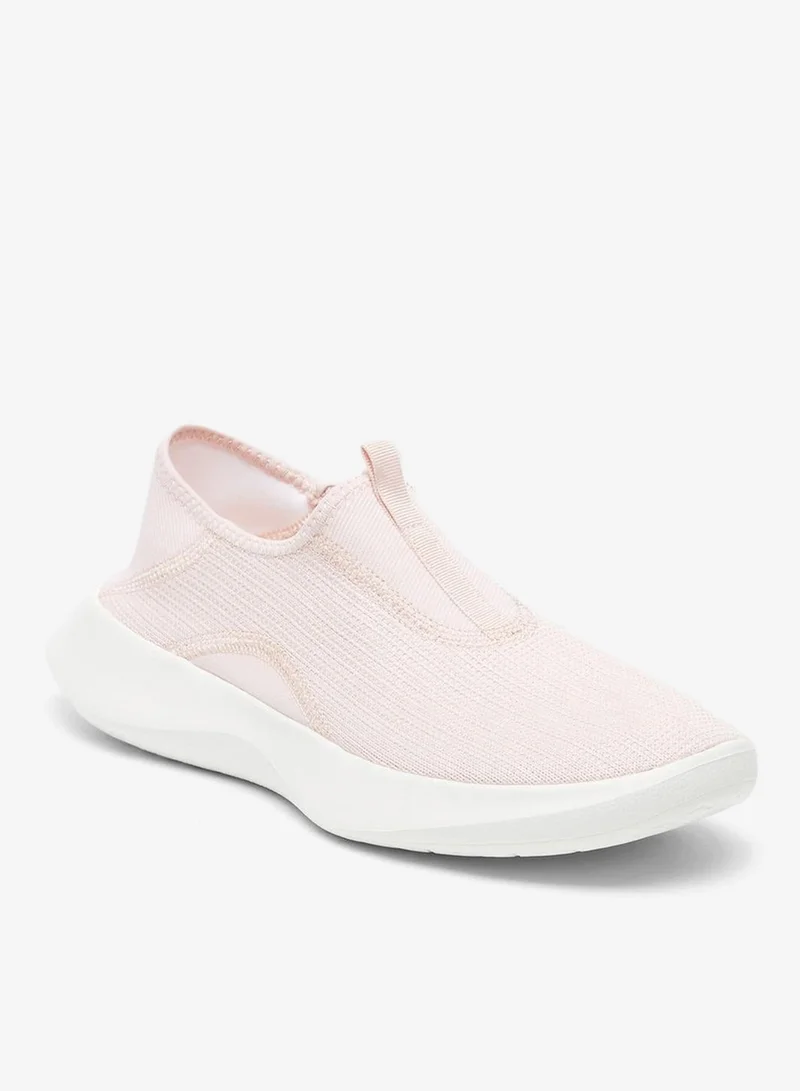 Dash Close Toe Flat Slip Ons