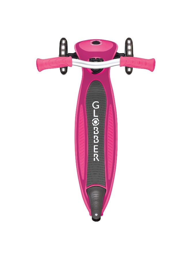 GLOBBER سكوتر جلوبر ماستر لايتس القابل للطي بعجلات 3 (وردي) - Image 1