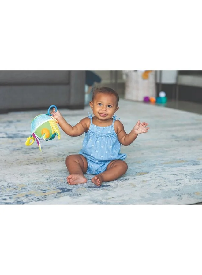 إنفانتينو Busy Lil’ Sensory Ball Toy For Baby And Toddlers From 3 Months And Above - Multicolour